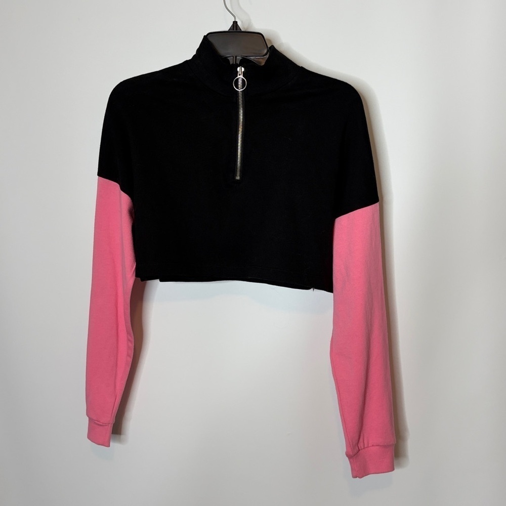 Forever 21 Crop Top, size small